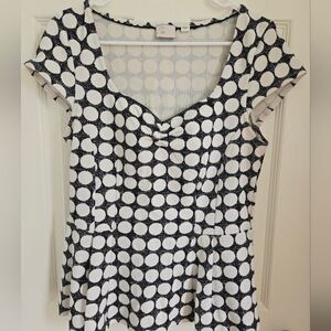 Black and White Polka Dot Women's Peplum Top With Sweetheart Neckline Sz. L